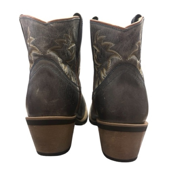 Laredo Women’s Sapphrye Blue Gray Round Toe Cowboy Booties Boots Size 9M - Picture 8 of 14